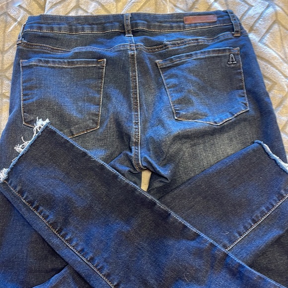 Women’s super soft denim skinny jeans - Picture 5 of 7